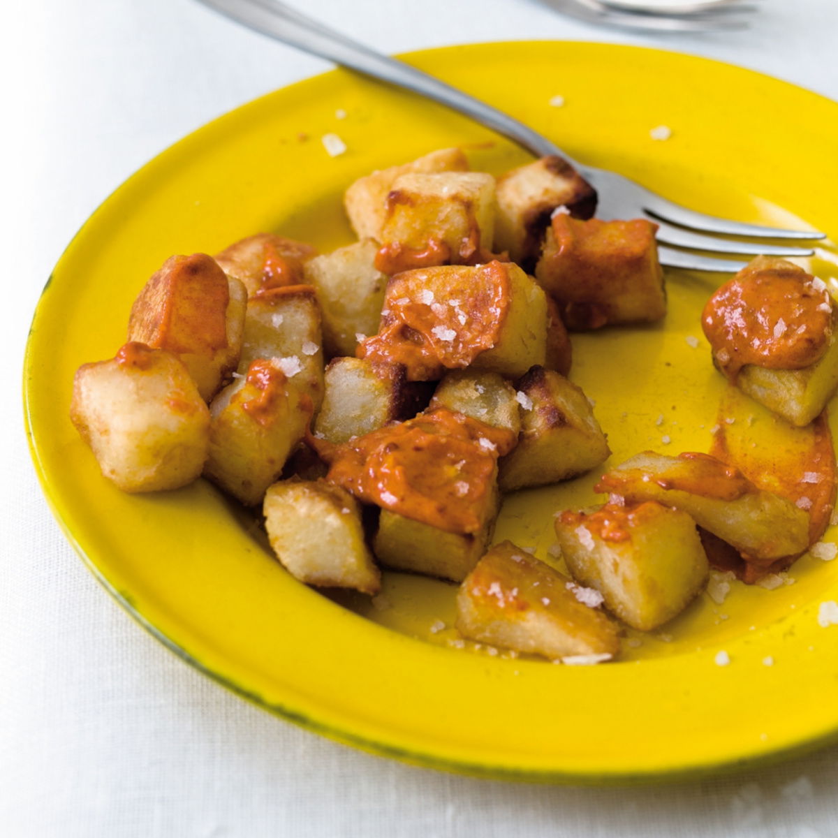 Cheat patatas bravas