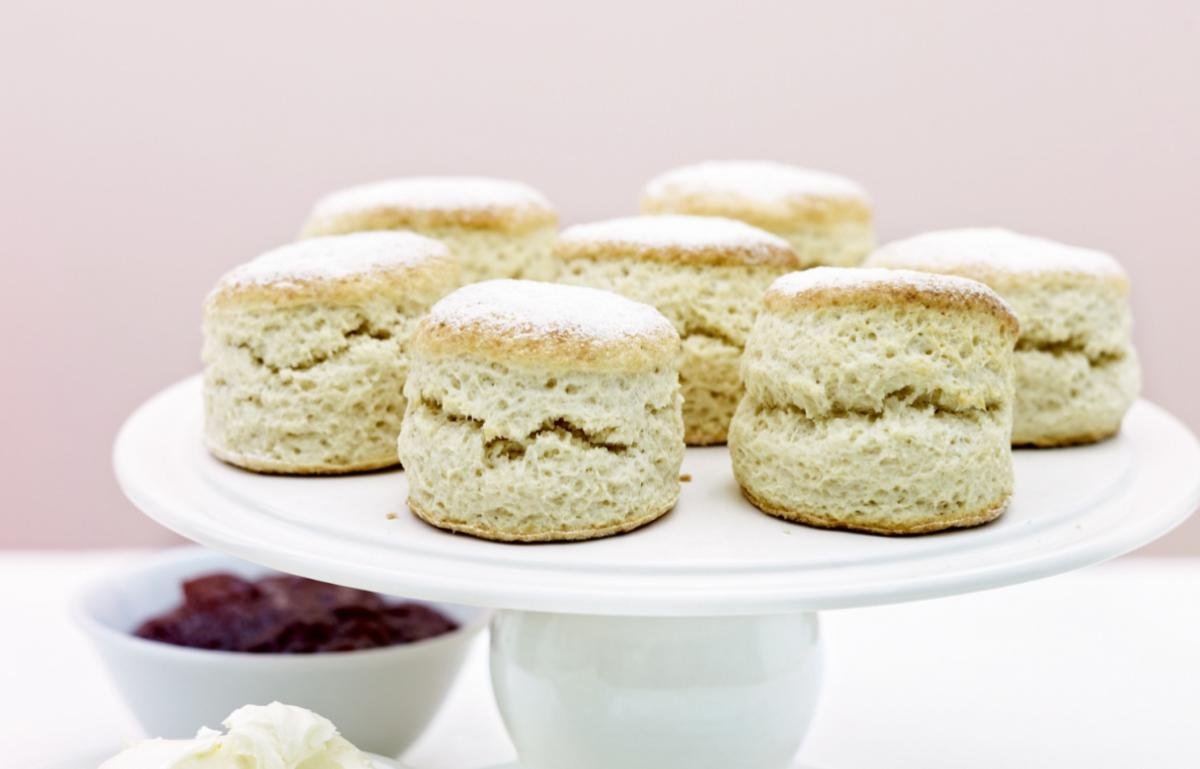 A picture of Cake of the Week: Plain Scones
