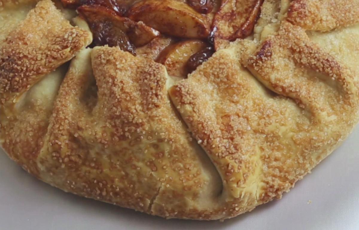 Spiced Apple and Raisin One-crust Pie | Recipes | Delia Online