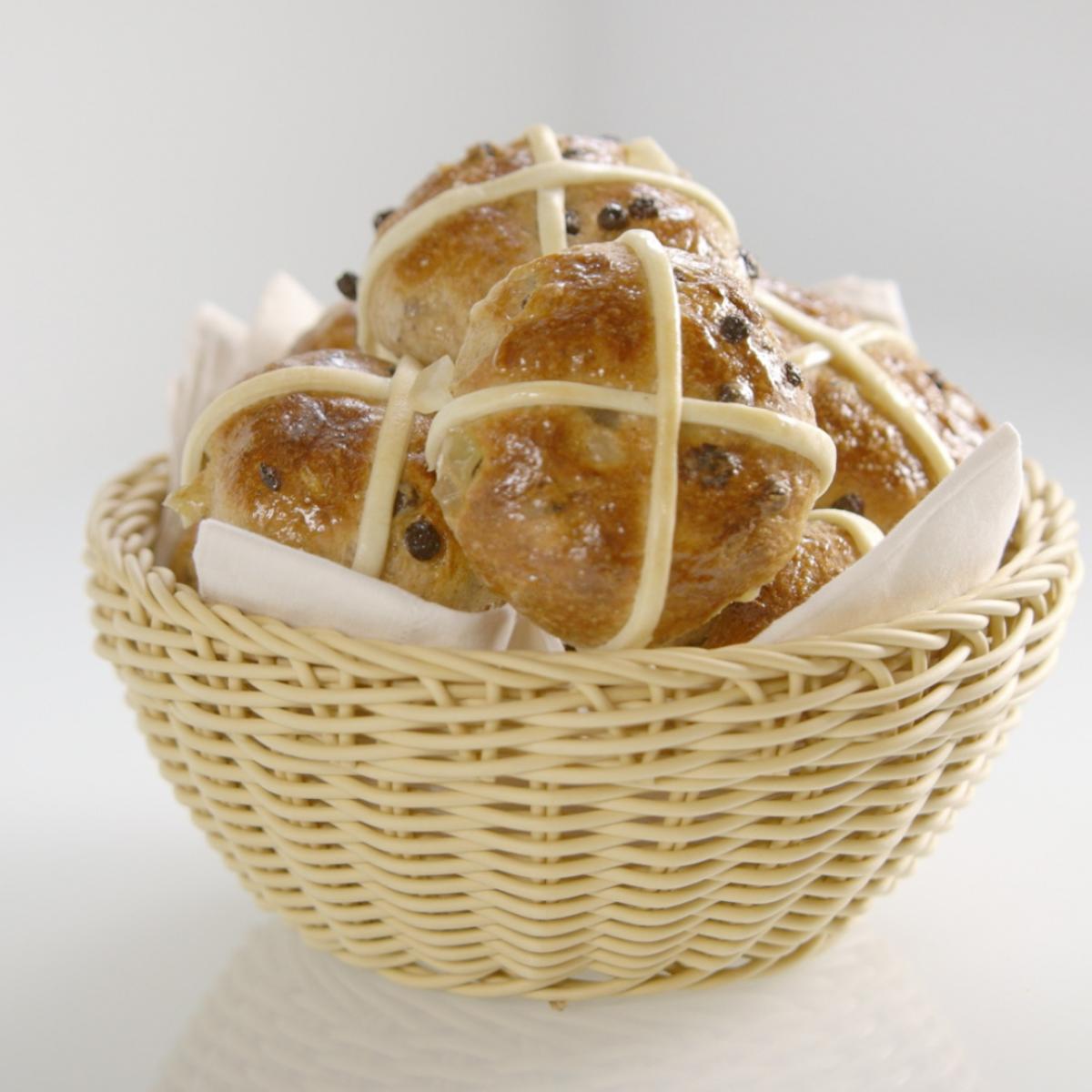 A picture of Easter: Cakes and traditional recipes