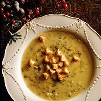 A picture of Delia&#039;s Stilton Soup with Parmesan Croutons recipe