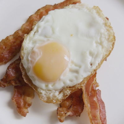 A picture of Delia's Fried Eggs recipe