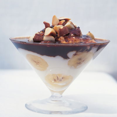 A picture of Delia's Toffee-fudge Bananas with Toasted Nuts recipe